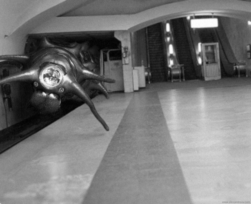 MoscowMetro_Biomechanoid-2_.jpg
